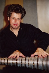 Thomas Bloch - glassharmonica2
