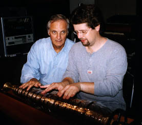 Alan Alda - Thomas Bloch